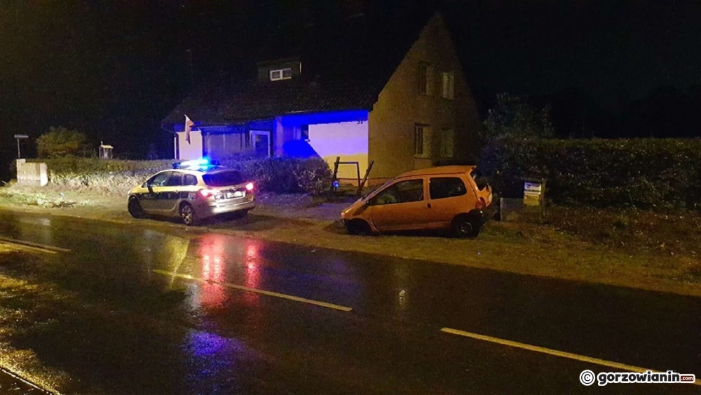 Rozbił auto o płot i uciekł pieszo