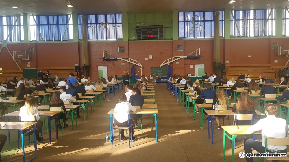 Strajk zawieszony, matury się odbędą