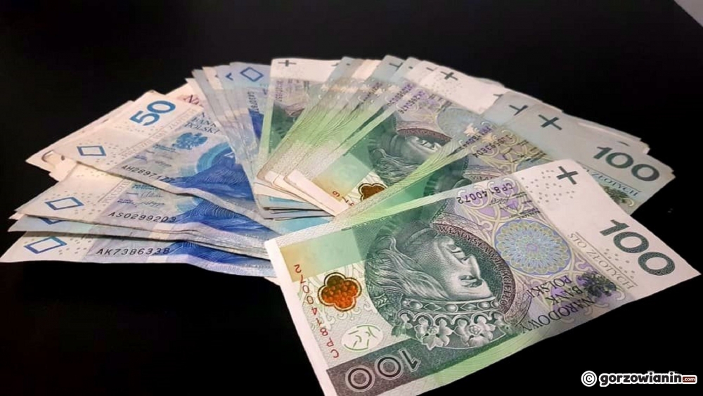 Kto zgubił pieniądze?