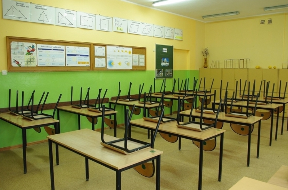 Strajk nauczycieli z poślizgiem