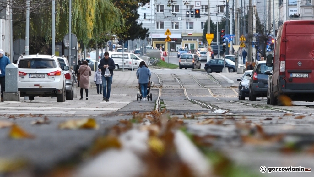 Miasto dołoży pieniądze do przebudowy ul. Chrobrego