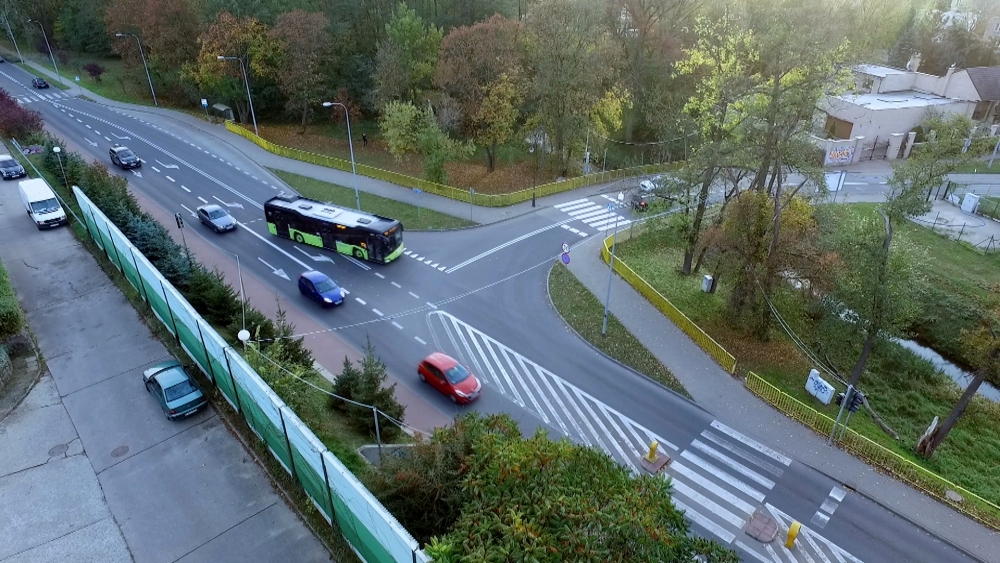 Światła na skrzyżowaniu ul. Wyszyńskiego i Owocowej zostaną!