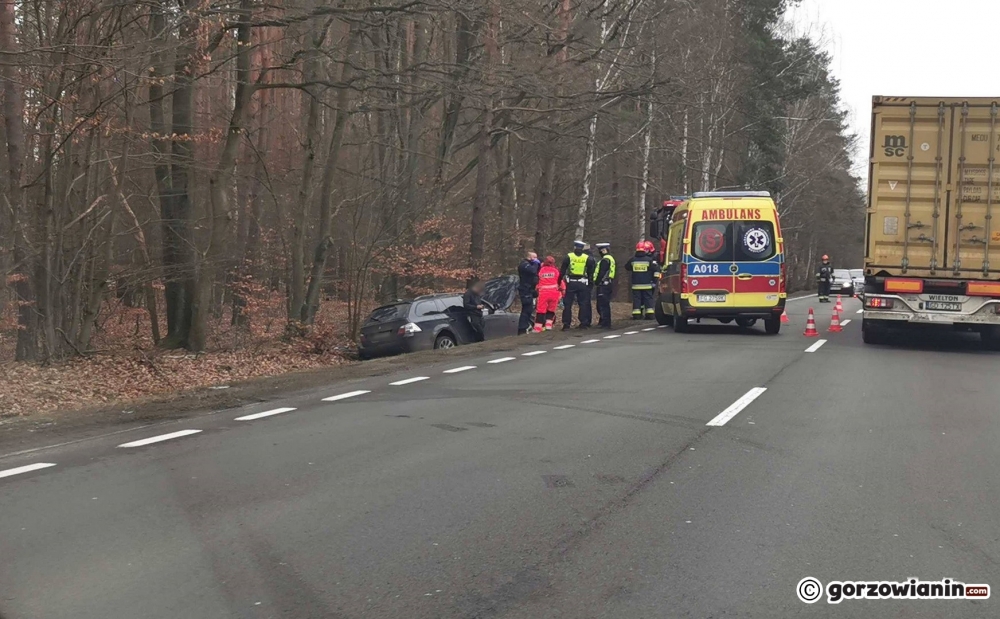 BMW dachowało koło Różanek 