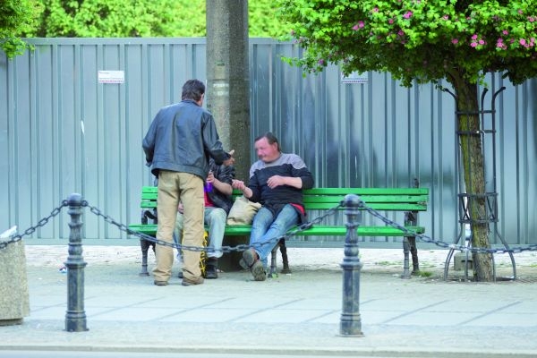 Monodram przeciwko patologii