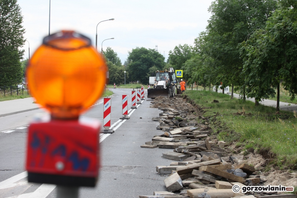 Ruszył remont ul. Kombatantów. Jak jeździć? [zdjęcia]