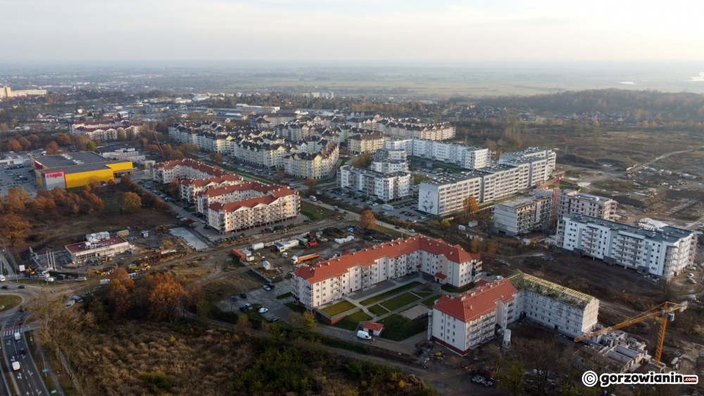 Miasto odpowiada w sprawie budowy zbiornika i wycinki drzew