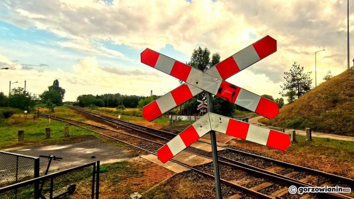 Bieda na torach, zimny wychodek i pociąg widmo. Oto obraz kolejowego Gorzowa