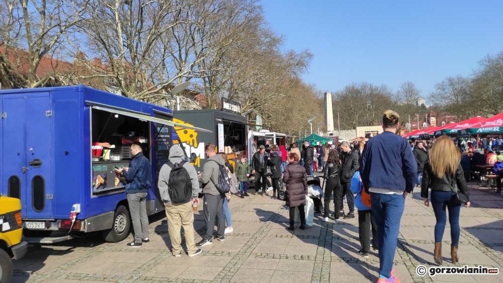 Food trucki wjadą do Gorzowa. Takie pyszności czekają na mieszkańców [LISTA]