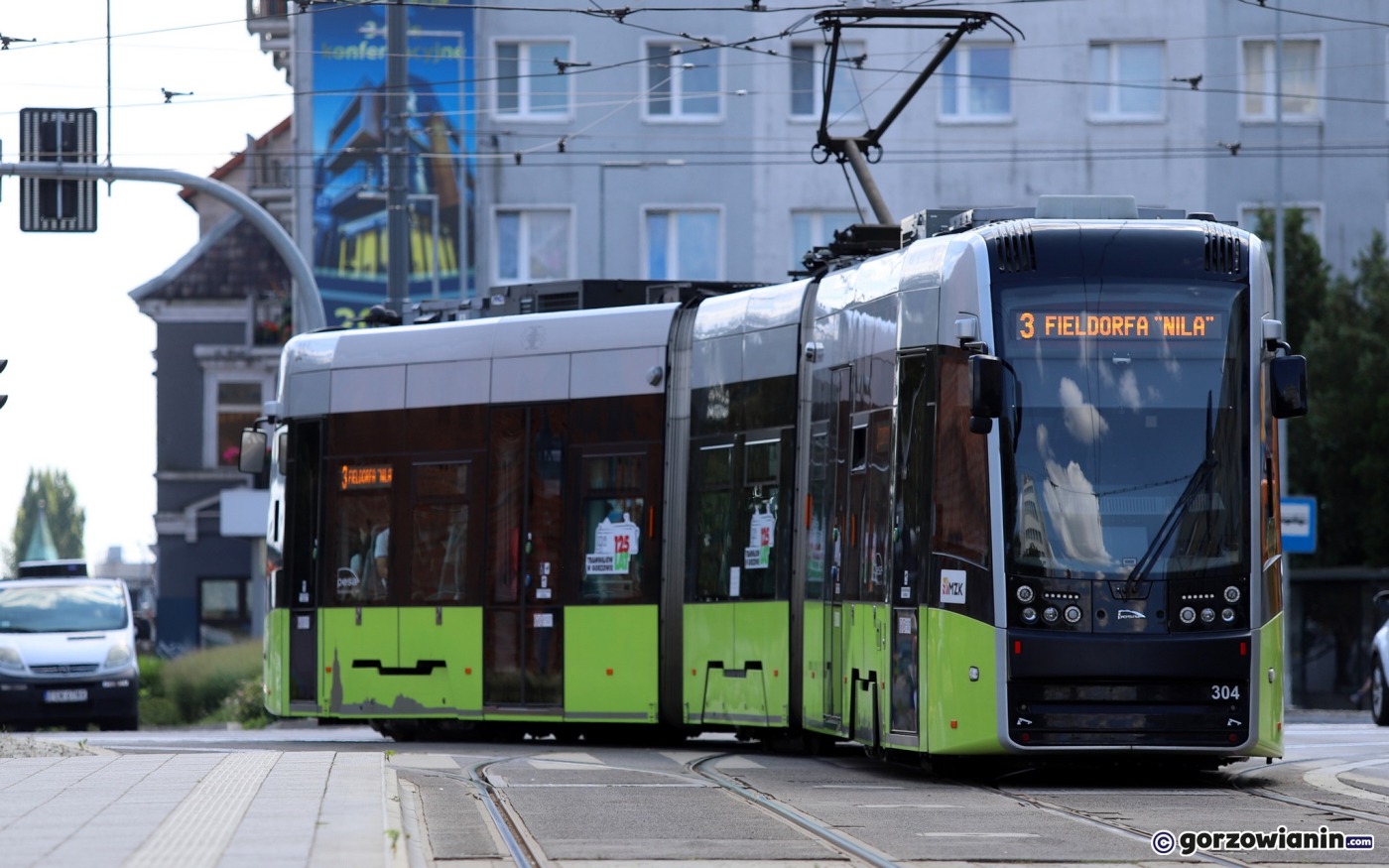 Gorzów: Pasażerka uderzyła głową o podłogę w tramwaju. Bulwersujące zachowanie motorniczego