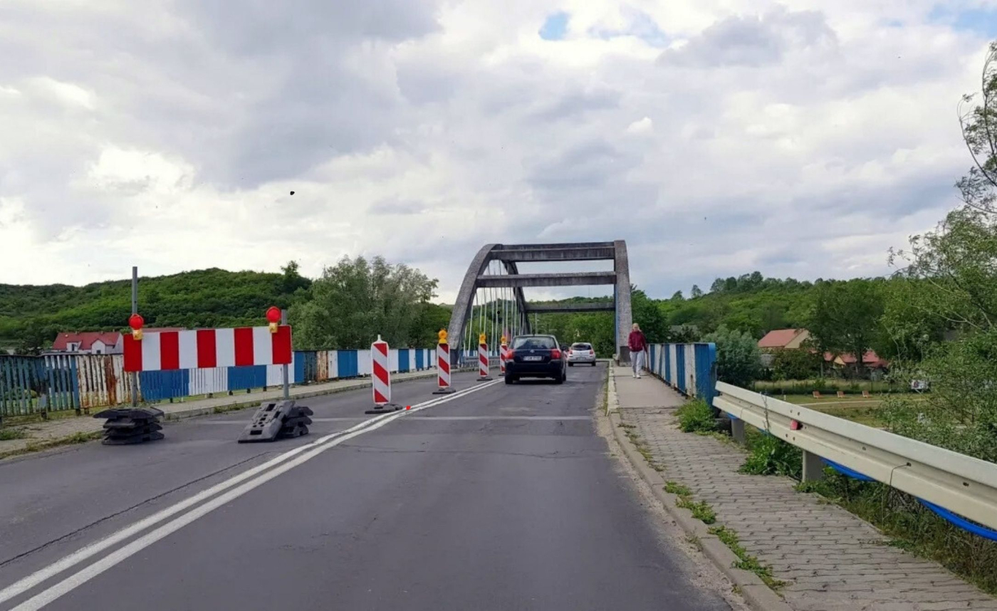 Co z wyburzeniem mostu i budową nowego w Santoku?