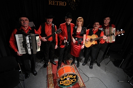 Retro na Święto Niepodległości