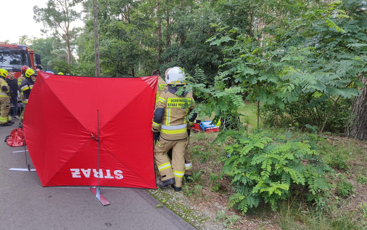 Wypadek motocyklisty koło Gorzowa. Trwa walka o życie mężczyzny