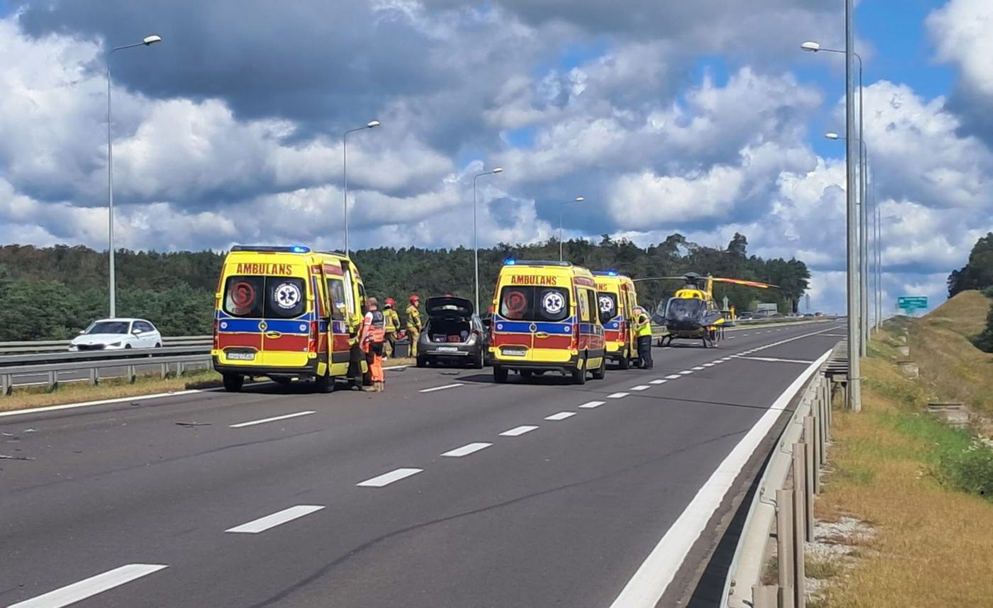 Wypadek na S3 w Gorzowie. W akcji śmigłowiec LPR