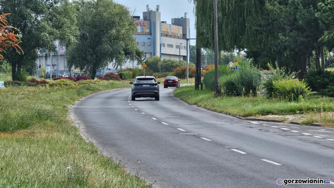 „Dramat, aż zęby latają”. Górczyńska poczeka jeszcze na remont