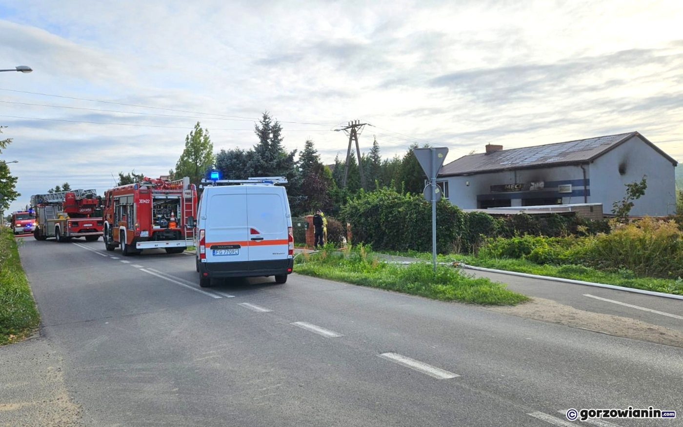 Pożar warsztatu samochodowego koło Gorzowa