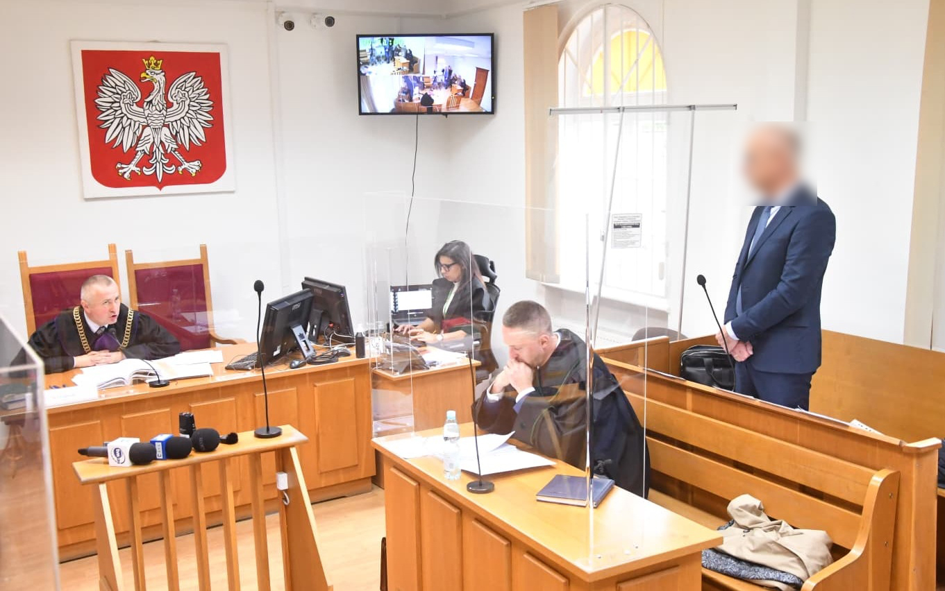 Były marszałek przed sądem. Chciał odzyskać prawo jazdy po kolizji na S3