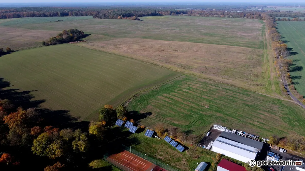 Od obietnic do opóźnień. Kiedy ruszy farma fotowoltaiczna w Stanowicach?