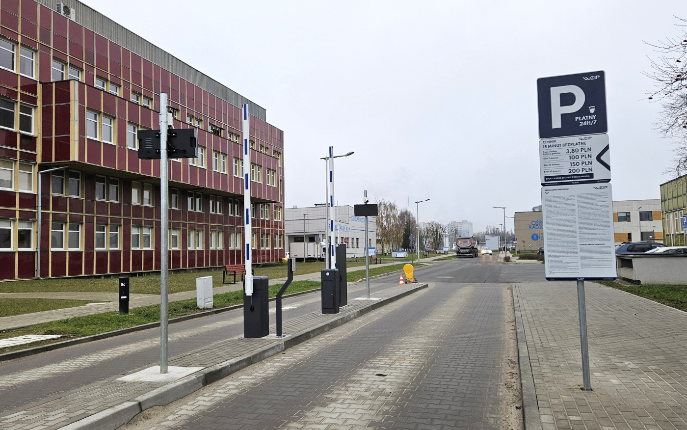 Płatny parking przy szpitalu w Gorzowie. Dializowani mówią wprost: To dla nas dodatkowy koszt