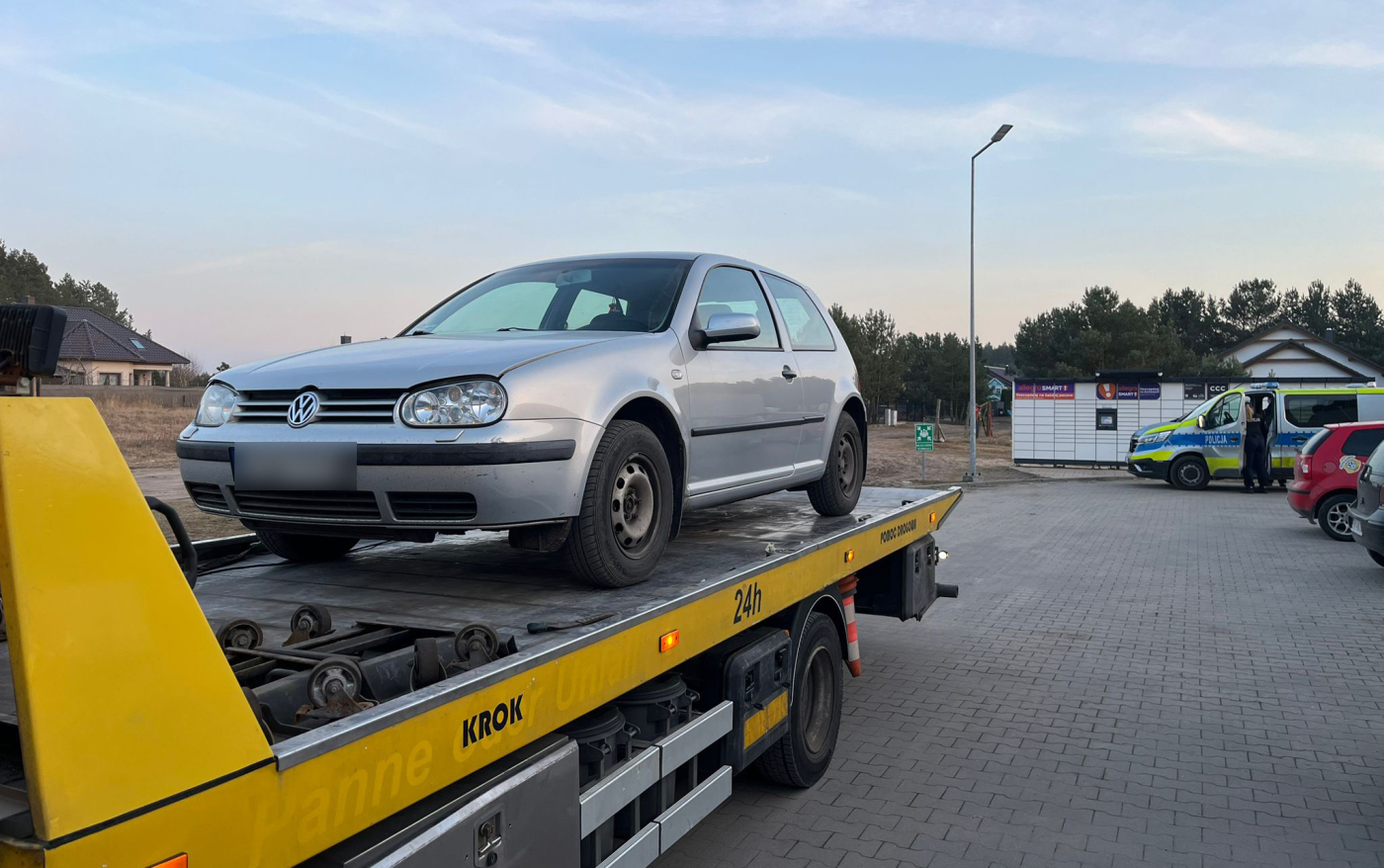 pijana pracownica marketu Ciecierzyce policja Gorzów jazda pod wpływem alkoholu 2 promile 26-latka zatrzymana przez policję