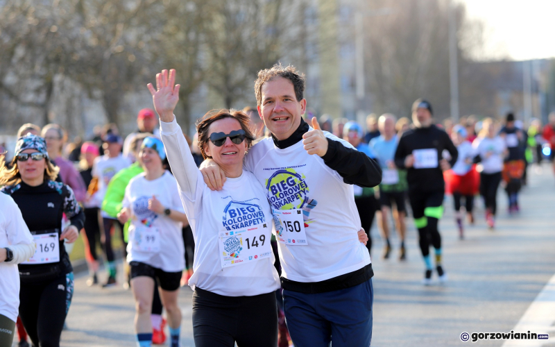 Bieg Kolorowej Skarpety Gorzów 2026. Uczestnicy charytatywnego wydarzenia w parku Górczyńskim na osiedlu Górczyn