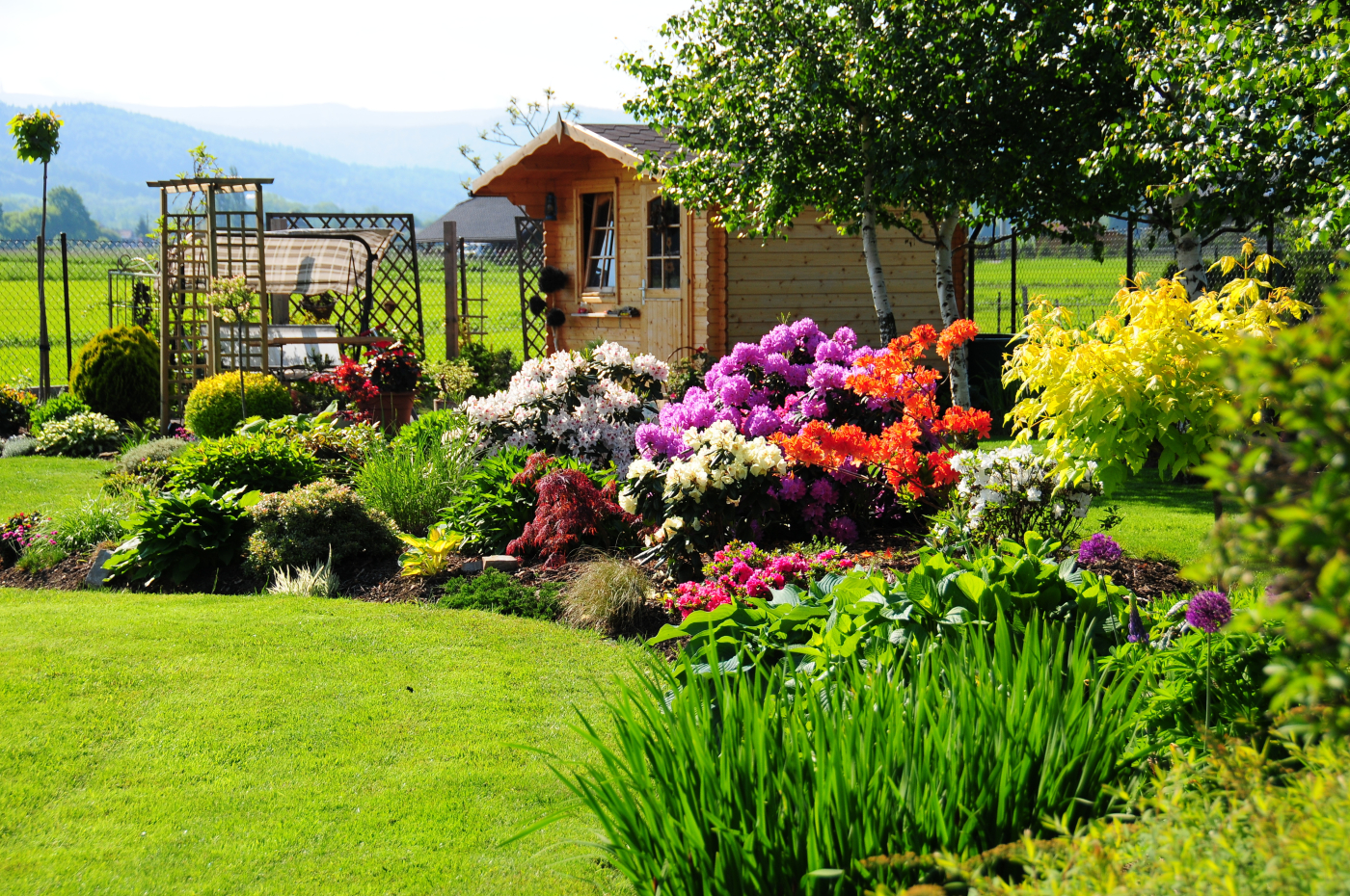 Domki narzędziowe drewniane czy plastikowe – które wybrać?