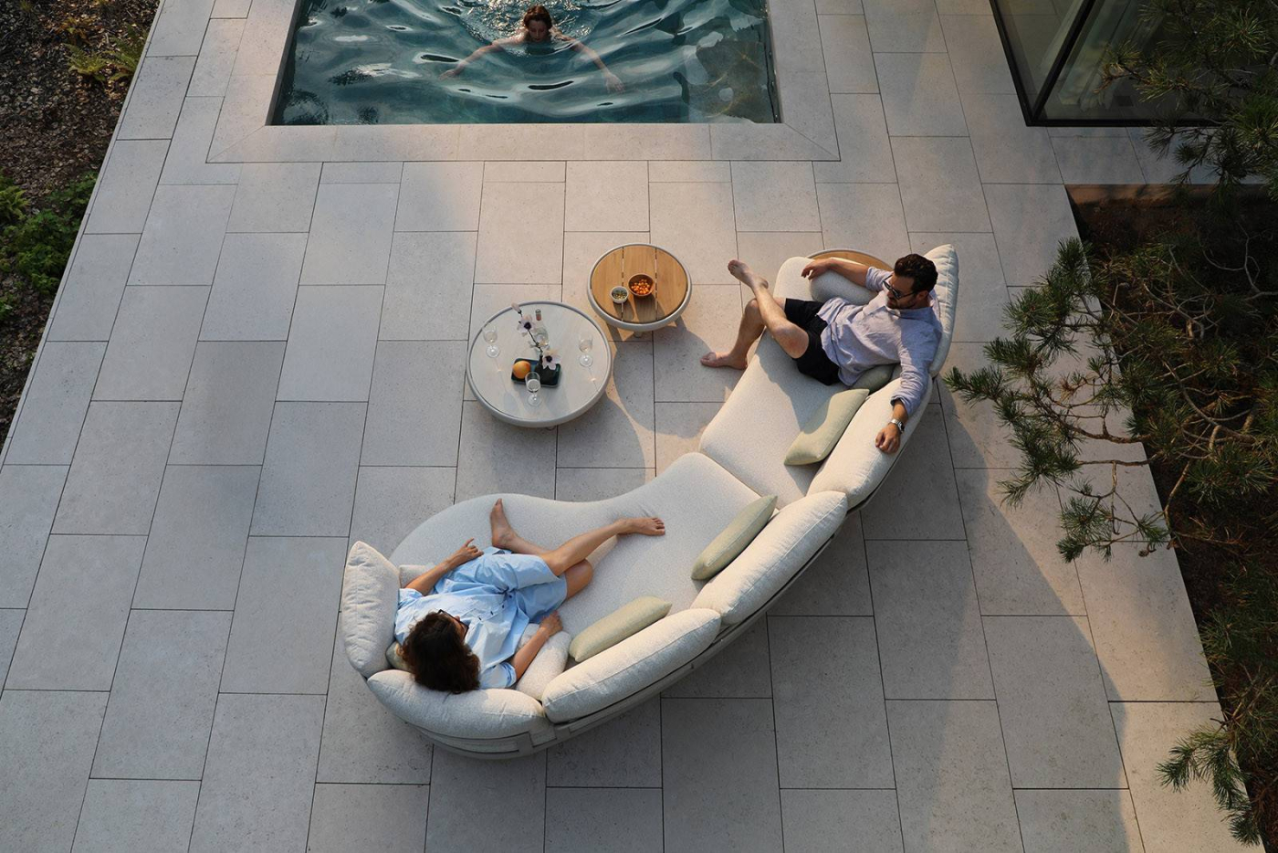 Meble ogrodowe – 6 pytań i szybki schemat wyboru kompletu wypoczynkowego