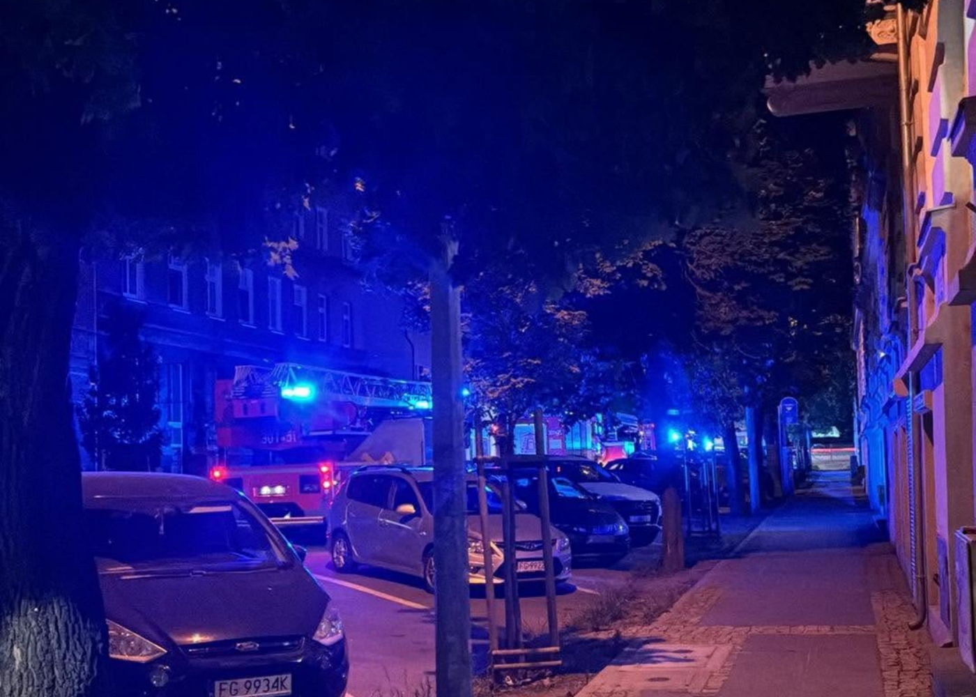 Pożar kamienicy przy ulicy 30 Stycznia w Gorzowie akcja straży pożarnej i ewakuacja mieszkańców nocny pożar piwnicy w budynku wielorodzinnym