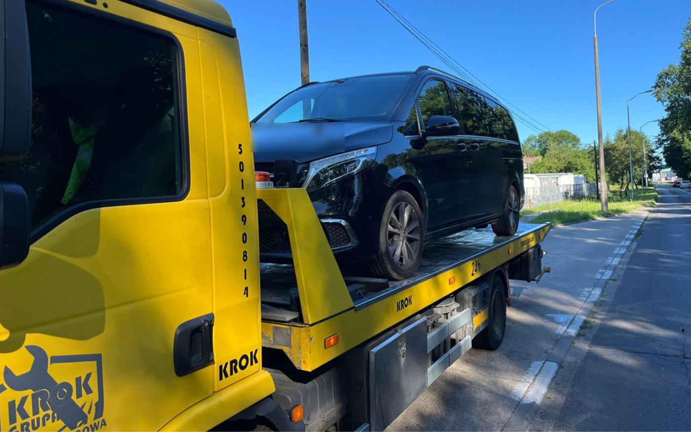 zatrzymanie karawanu Gorzów policja Podmiejska kontrola drogowa Gorzów Mercedes karawan zakład pogrzebowy Gorzów jazda bez uprawnień Podmiejska Gorzów