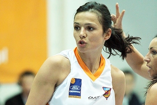 Wisła lepsza w hicie kolejki