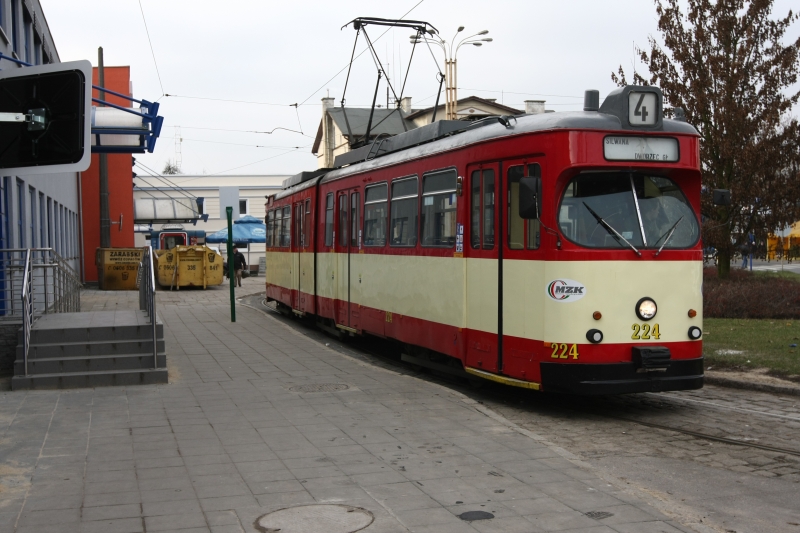 Korekta rozkładu jazdy linii tramwajowych nr 4 i 5