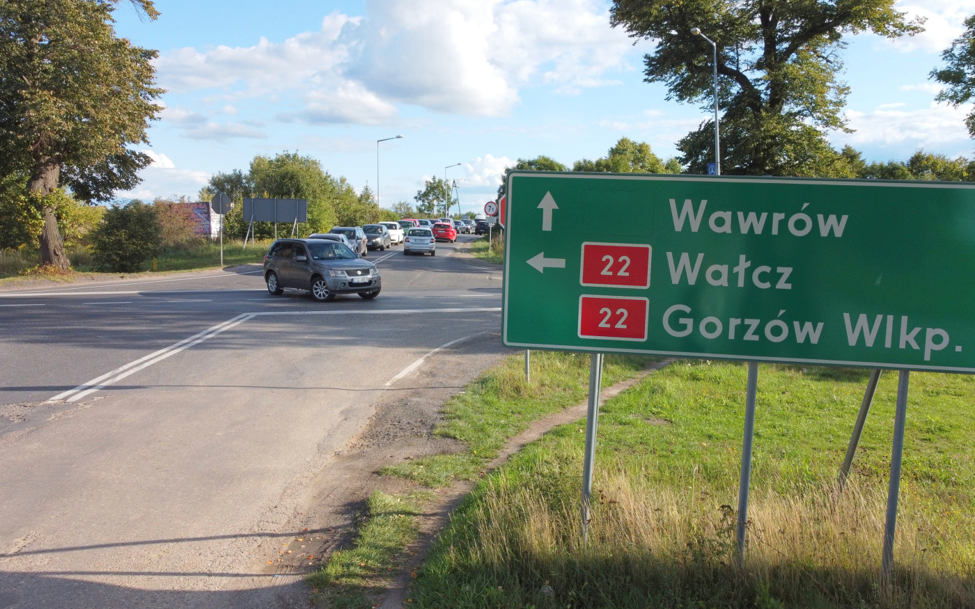 Skrzyżowanie DK22 z drogą do Wawrowa i Wojcieszyc pod Gorzowem wyłączone z dużej przebudowy. Budowa ronda na DK22