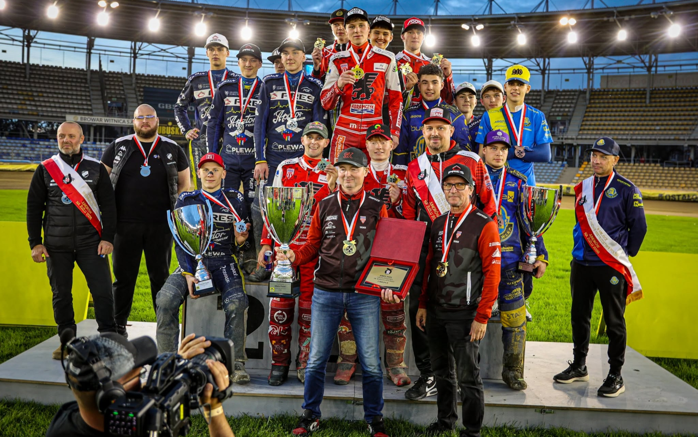 podium drużynowych mistrzostw polski juniorów Gorzów 2026