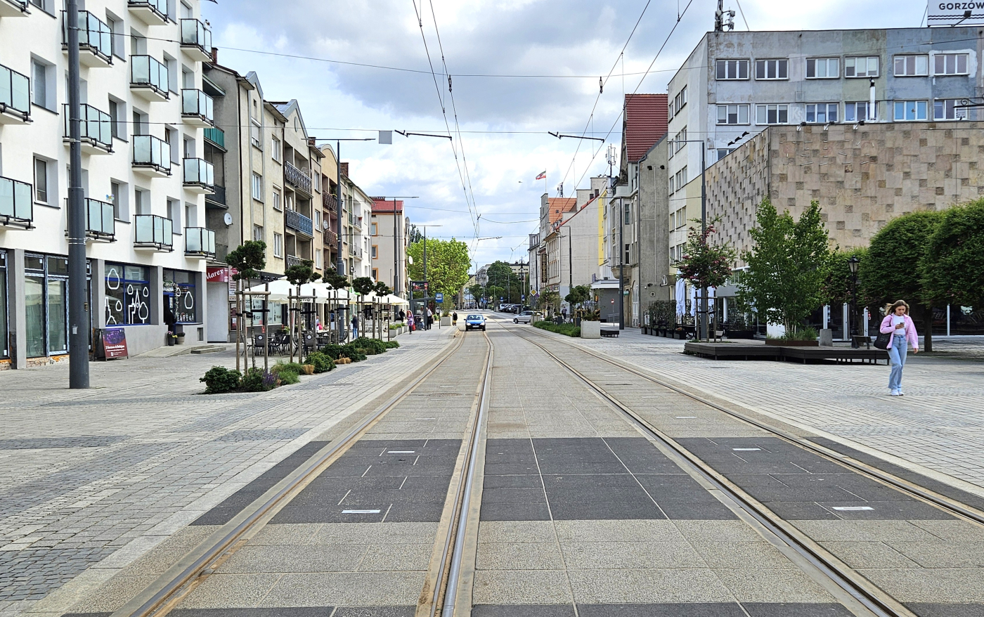 zielone przystanki rozkuwanie betonowych chodników przetarg oferty powyżej budżetu inwestycje miejskie centrum Gorzów