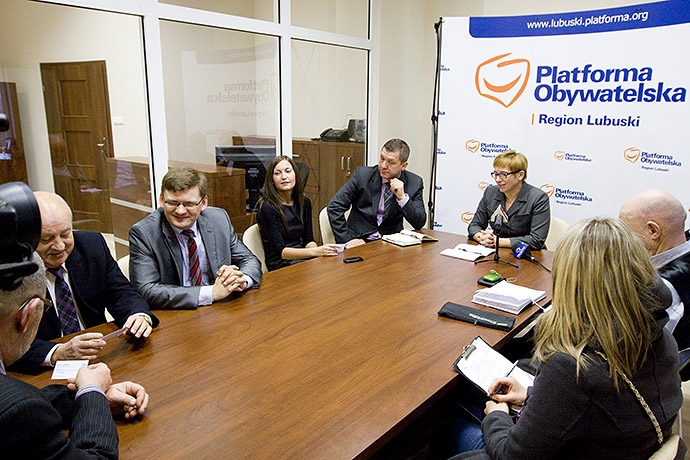 Posłanka otworzyła swoje biuro