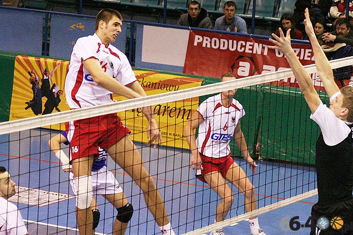 Środkowy dołączy w połowie miesiąca