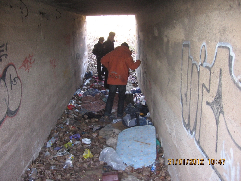 
Strażnicy miejscy uratowali bezdomnych