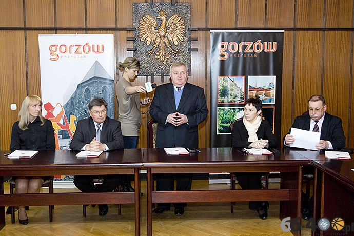 Razem będą tworzyć technologie