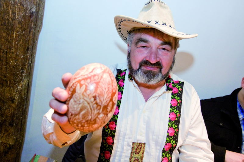 U państwa Pieluszczaków już piąte pokolenie maluje pisanki