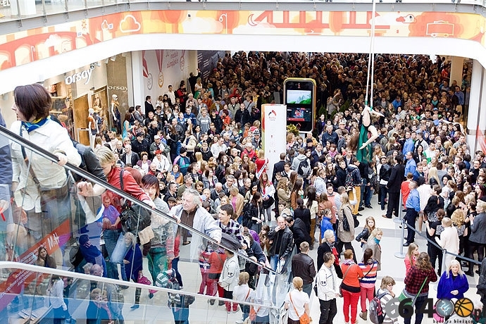 Na zakupy już do NoVa Park!