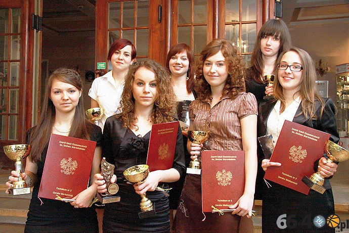 Maturzyści do boju, kasztany na szczęście