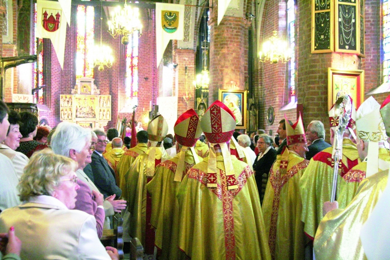 Czas na ślub z Kościołem