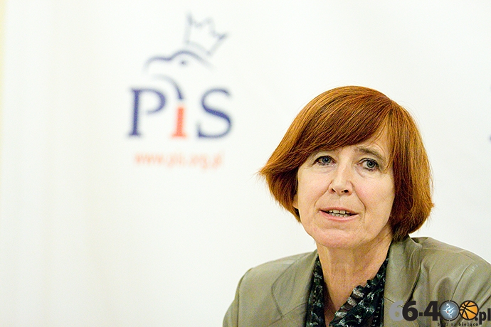 Rafalska: Nowelizacja ustawy to błąd