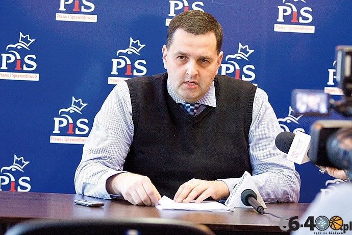 Dusze martwe. Kompromitacja prokuratury czy strach przed władzą?