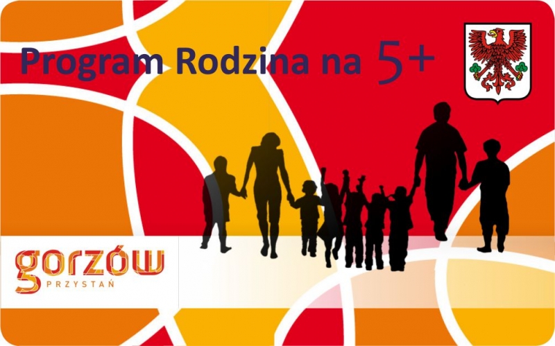 „Karty Dużej Rodziny” - rodzinny projekt PiS