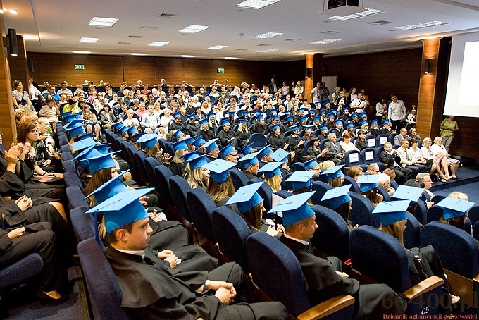 Zostaliśmy „Przyjacielem Uczelni”, a absolwenci PWSZ odebrali dyplomy