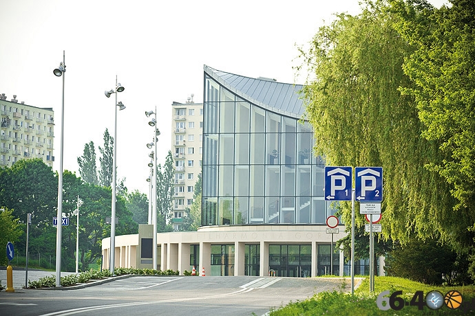 Sześciu chętnych na superfuchę w filharmonii