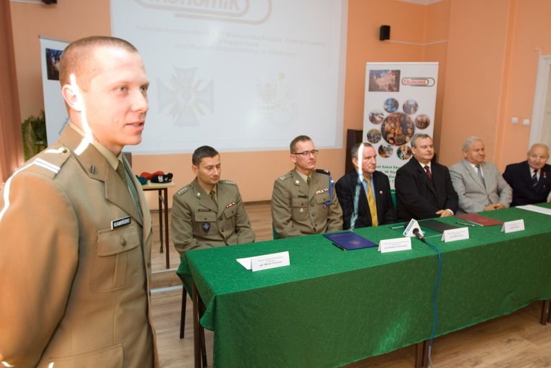 Gorzowski „Ekonomik” współpracuje z „błękitną siedemnastką”