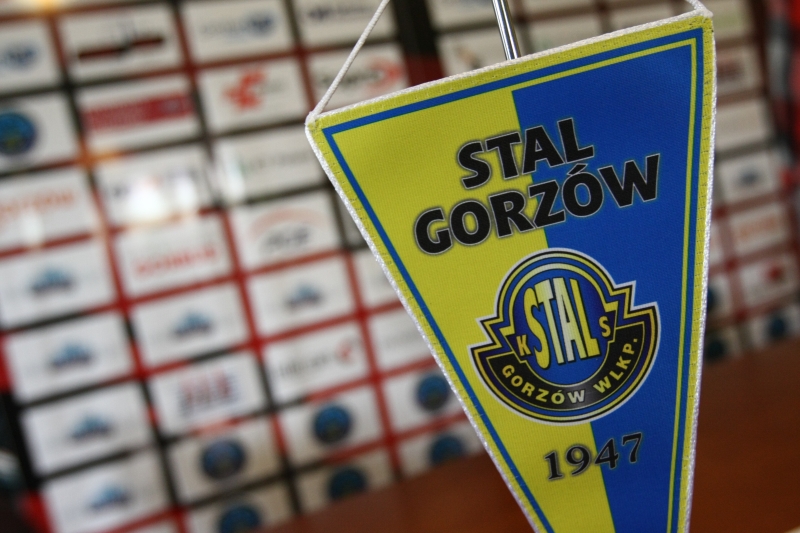 Stal nie zapomina o swojej legendzie