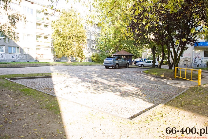 Chcesz parkować? Zapłać spółdzielni!