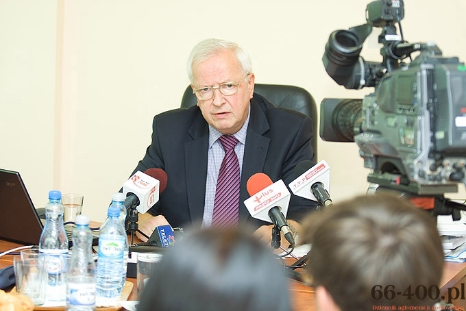 Dyrektor szpitala negocjuje kontrakt z NFZ. Chce 124 mln zł